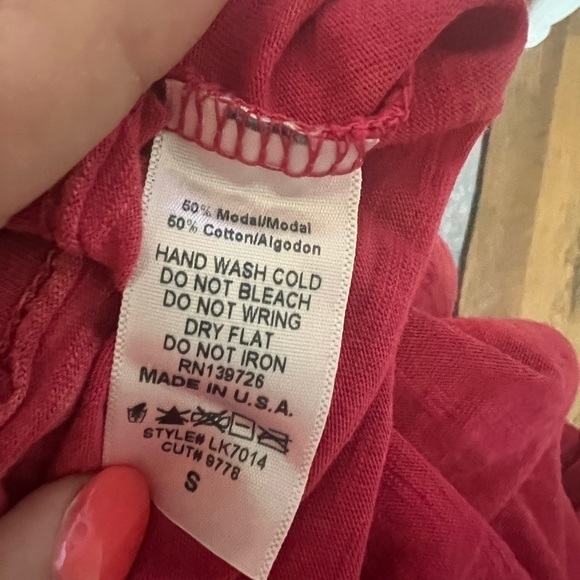 Honey Belle Red Ruffled Long Sleeve Tee S - Picture 4 of 4